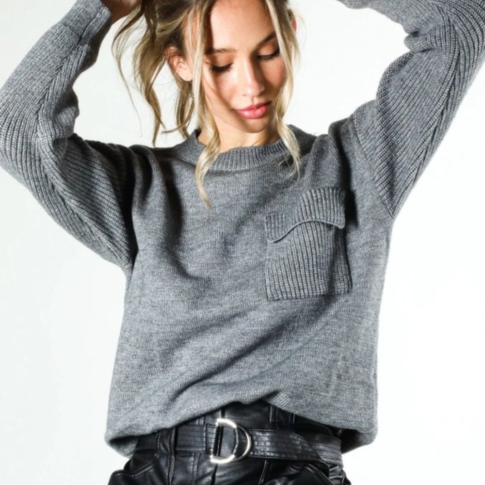 SALE!!! NWT Vine & Love Pocket Sweater